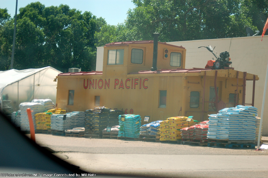 UP Caboose 25468